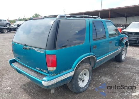 1995 Chevrolet Blazer from USA, damaged, VIN 1GNCS13W2S2199855
